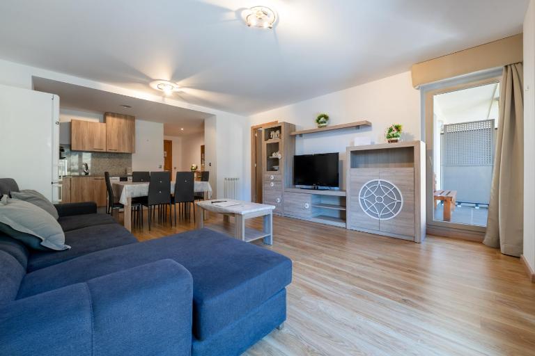 Barthe Holidays I Apartamento moderno en Arinsal 6PAX a pie de pistas I Balcón con vistas y parking I Riu - Ferienwohnung Arinsal