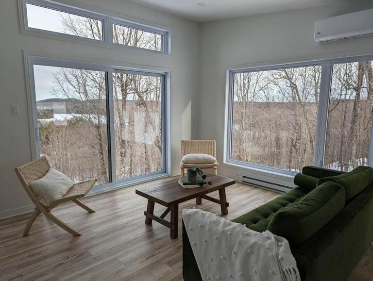 La Vue - Mountain Top Cottage - B&B Notre-Dame-de-la-Salette