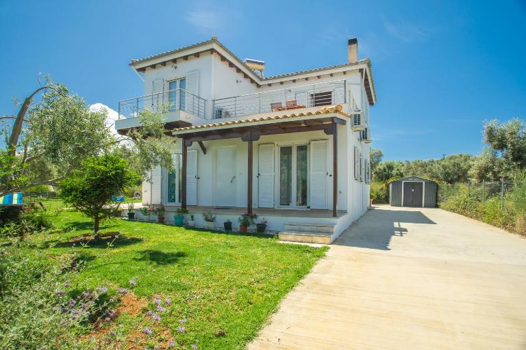 Maison Aleste Lefkada - Bed and Breakfast Tsoukaládhes