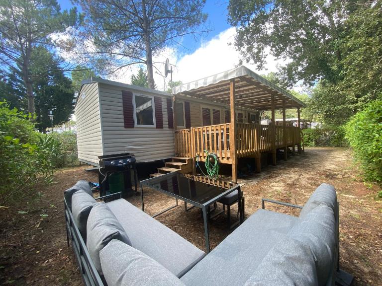 Vacances sous les pins, près de la mer, 6-8 pers,bien équipé, piscine - B&B Saint-Julien-en-Born