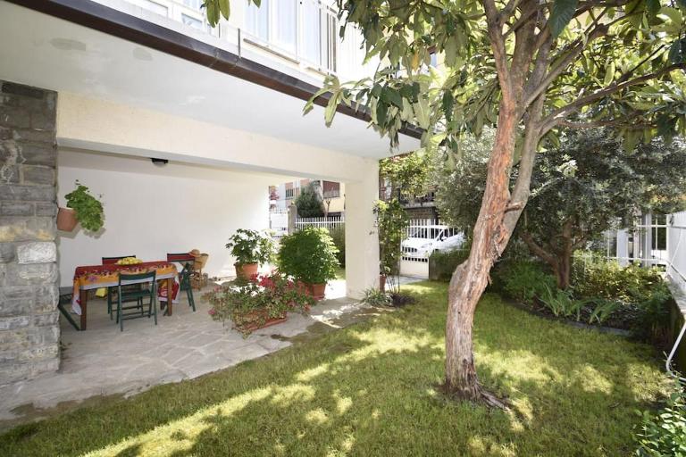 Anzio 9 Guest House - B&B Lecco