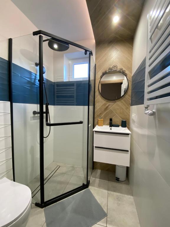Leśne Apartamenty - Pokój Niebieski - B&B Hel
