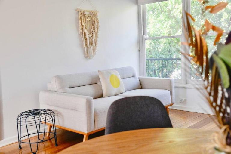Cosy Modern 2 Bedroom Apartment with Free Parking - B&B Melbourne