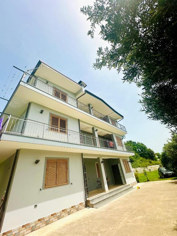 Fabio Apartments Gjiri i Lalzit - B&B Draç