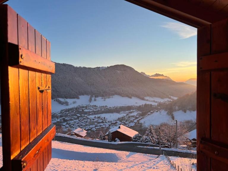 Chalet Altitude - Vue panoramique - 8 pers - Chambres d'hôtes Bernex