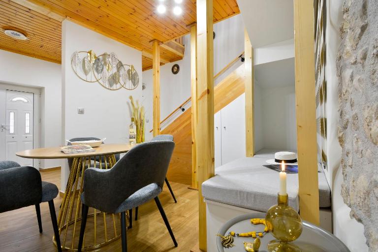 Il vicolo - B&B Agios Mathaios