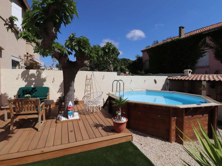 Beau 3 pièces climatisé, piscine privée, parking au Grau-du-Roi - FR-1-307-215 - B&B Le Grau-du-Roi