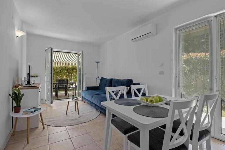 Apartment Marija Volme, nice apartment with garden - B&B Banjole