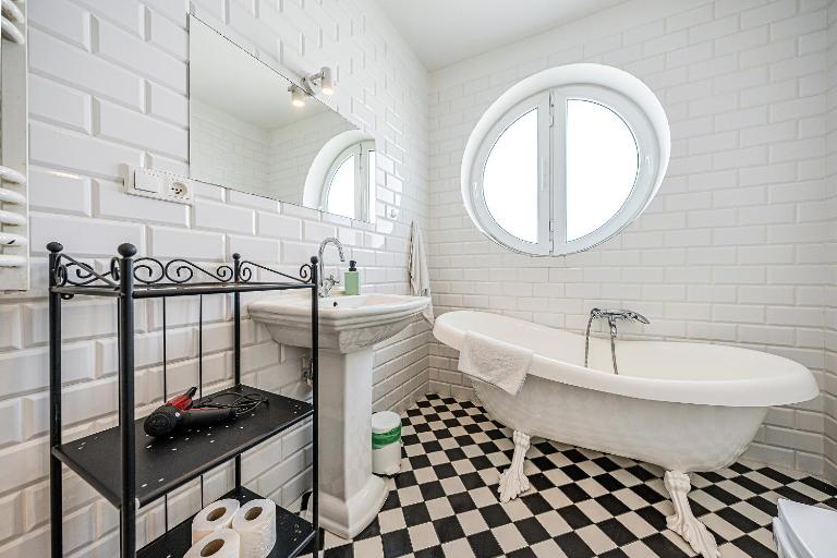Pomorskie Apartamenty Bernadowska B&W - B&B Gdynia