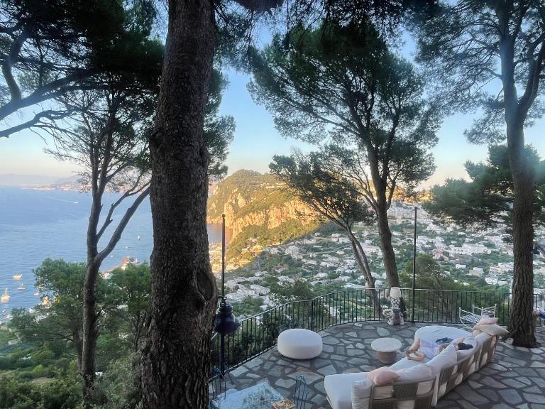 La Casa nel Bosco - Bed and Breakfast Capri stadt