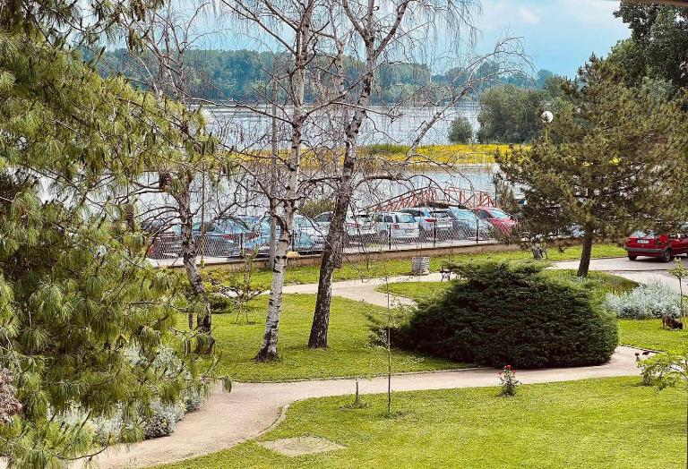 Plavi Dunav - B&B Stari Slankamen