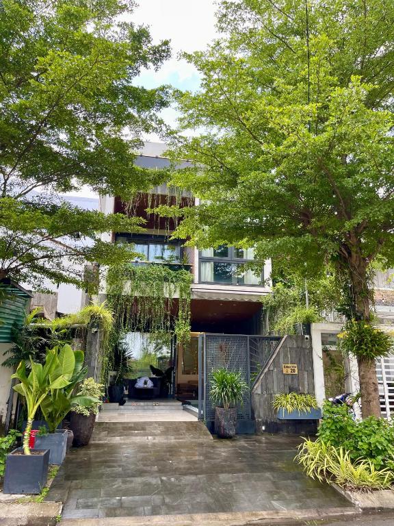 DELUXE VILLA 5 phòng ngủ 6 giường lớn - B&B Huế