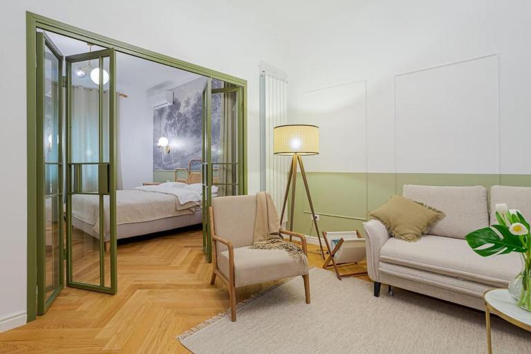 Designer Signature 2 BDR Cismigiu Park 80SQM - Bed and Breakfast Boekarest