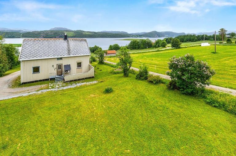 Segelsund Boutique Gjestehus - B&B Holvik