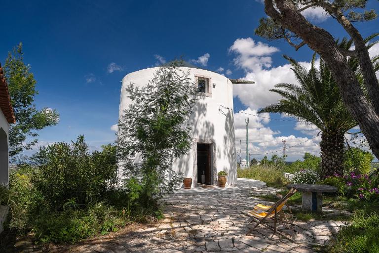 NEW! Windmill in the midst of nature - B&B Mafra
