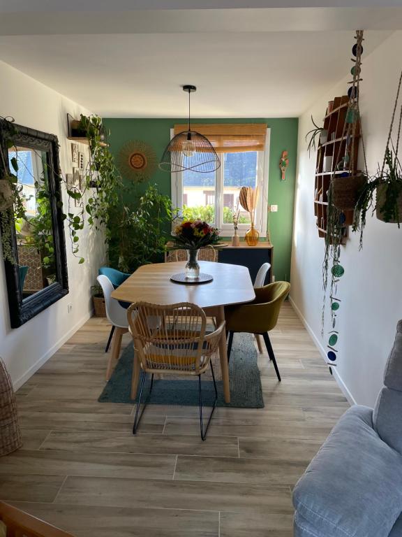 Saint Malo Agréable maison familiale - B&B Saint-Malo