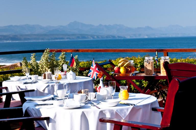 Dolphins' Playground Beachfront B&B - B&B Plettenberg Bay