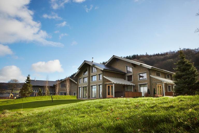 Hunter Lodges by Celtic Manor - B&B Newport