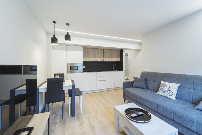 Apartamento estación de tren, autobús VUT5240AS - Chambres d'hôtes Gijón