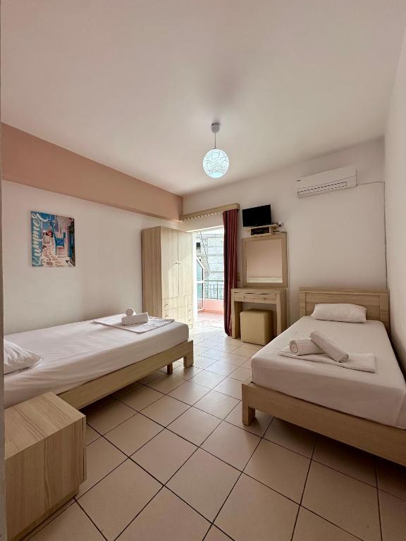 Elysian Sunset Studios - B&B Himarë