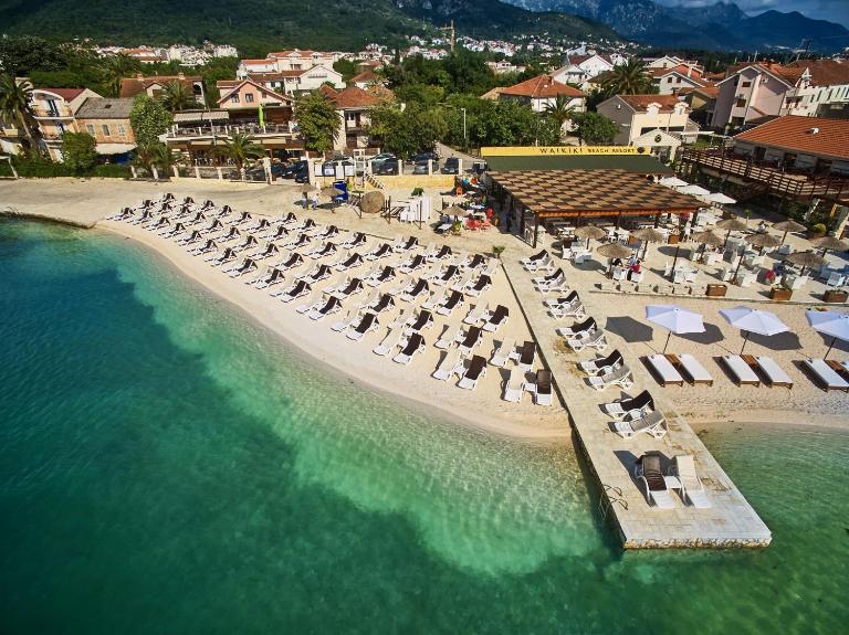 Azzuro - Cozy Studio with Balcony near Beach - Bed and Breakfast Donja Lastva
