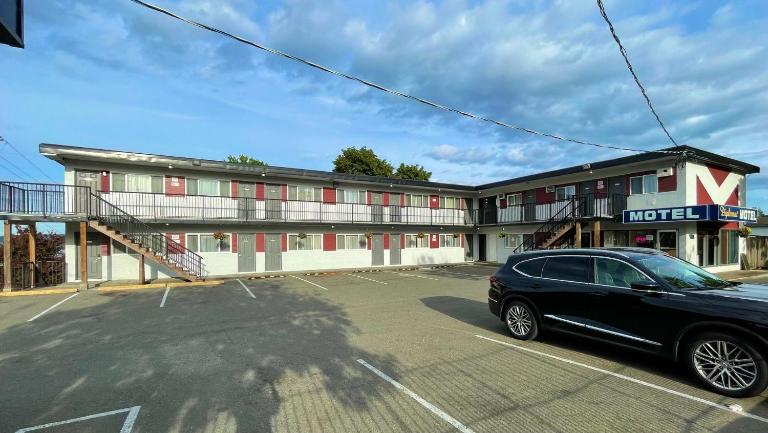 Diplomat Motel - Bed and Breakfast Nanaimo