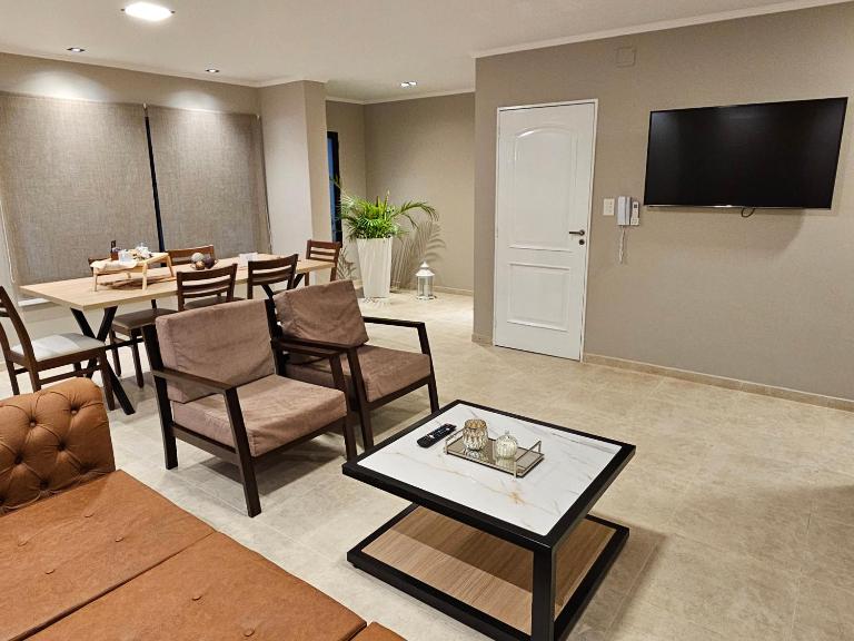 Departamento moderno en zona privilegiada - Ferienwohnung Posadas