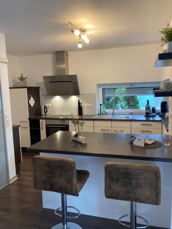 Klimatisierte Wohnung Schwarzwald Europapark Rust barrierefrei 110 qm - B&B Neureut