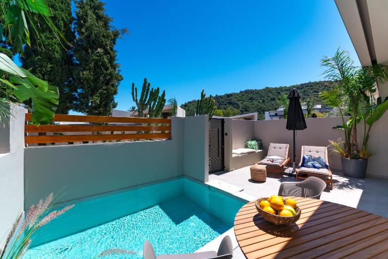 Afesou Suites - B&B Ialysós