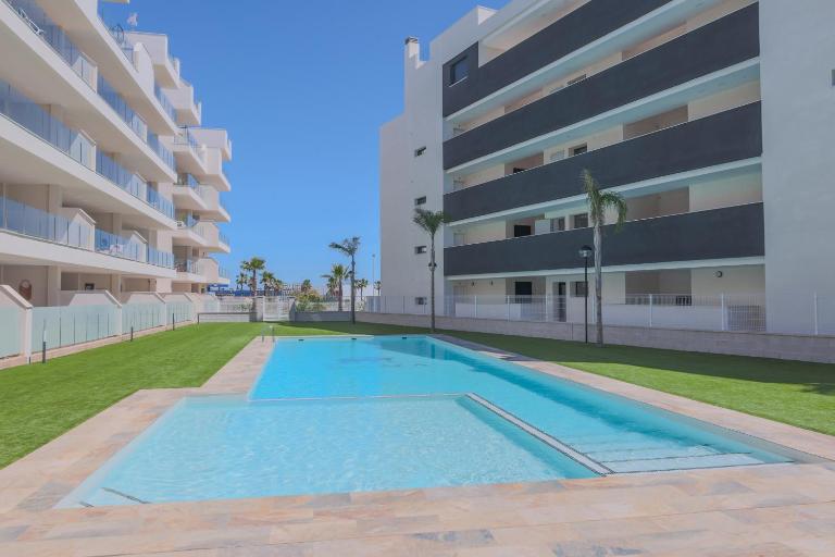 Luxury 2 Bedroom Apartment BY COELI HOLIDAYS - B&B Los Alcázares