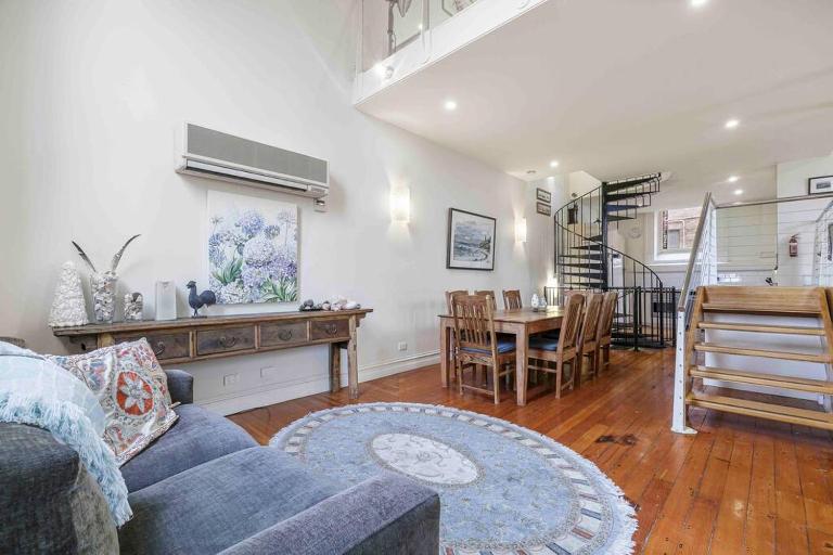 Centre of Queenscliff -Heritage Ballroom Apartment One - Ferienwohnung Queenscliff