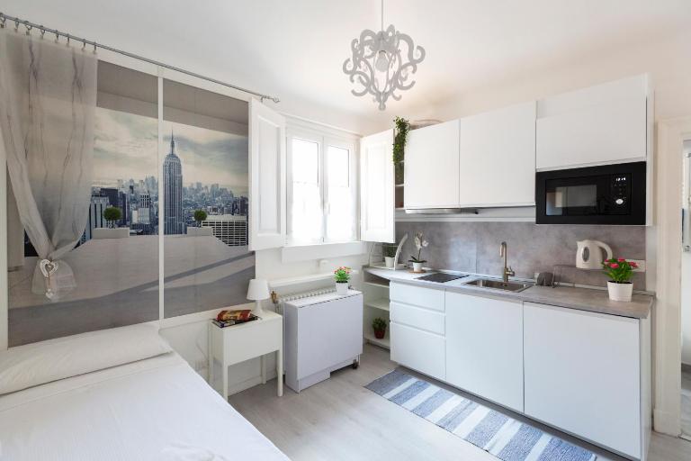 Commenda White Studio - B&B Milano