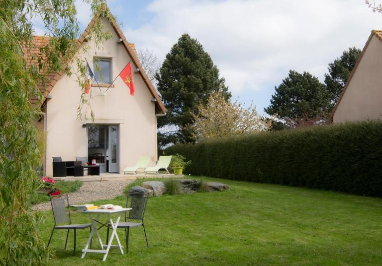 Mary and Frank guest house - B&B Manvieux