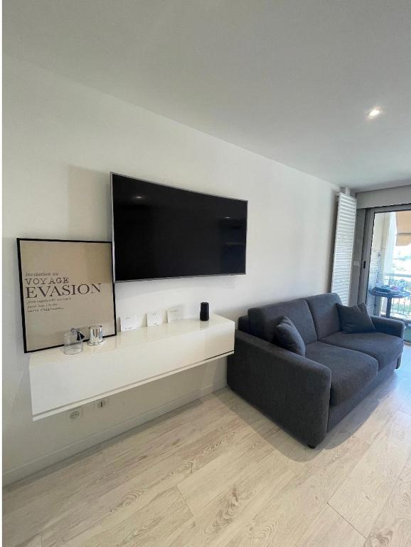 STUDIO PISCINE - 4 COUCHAGES - B&B Mandelieu-la-Napoule