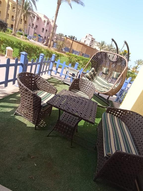 Porto South Beach, Sea & Pool View - شاليهات مودرن راقية بورتو ساوث بيتش فيو البحر والبيسين - Ferienwohnung Al ‘Ayn as Sukhnah