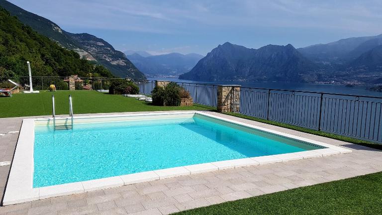 Die Sonnenterrasse vom Iseosee - B&B Tavernola Bergamasca