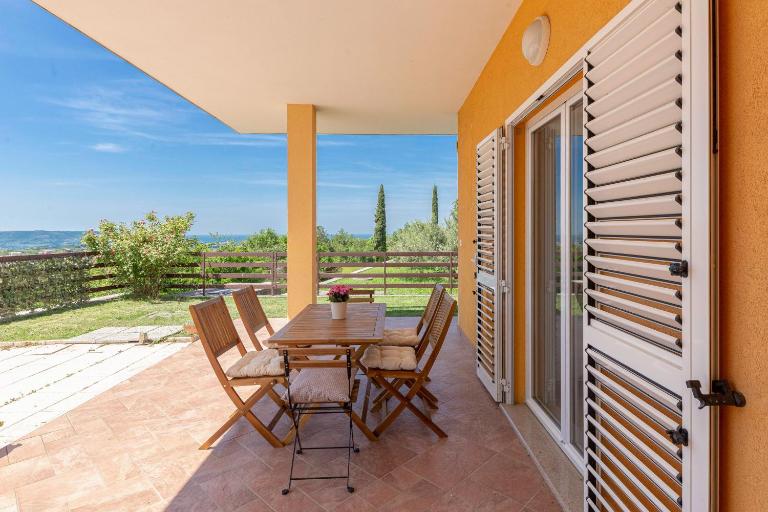 Serene Retreat Apartments - B&B Capodistria