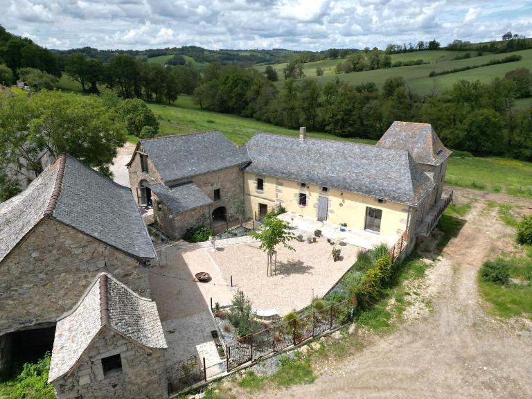 Les Tables de La Rousse - B&B La Fouillade
