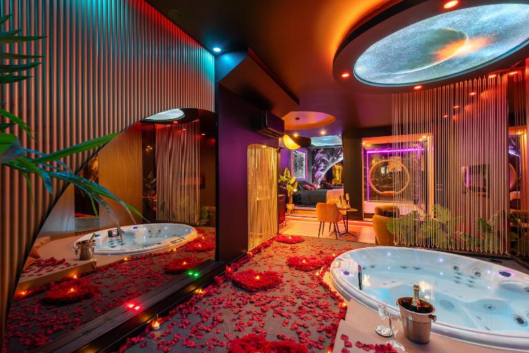 Insolite Spa Privatif Suite étoilée - Ferienwohnung Albi