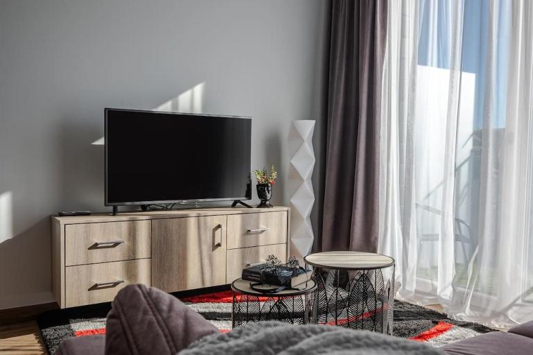 Home sweet home, cozy apartments, free underground parking, long stays welcome - Ferienwohnung Vilnius