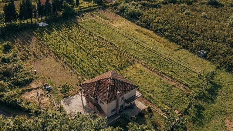 Apartment Majstorina - Chambres d'hôtes Virpazar