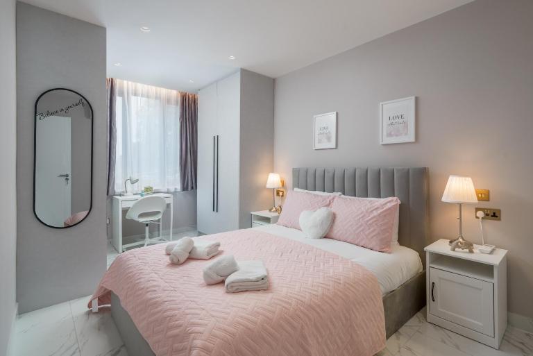 Lux Apartment Near Wembley - B&B Wealdstone