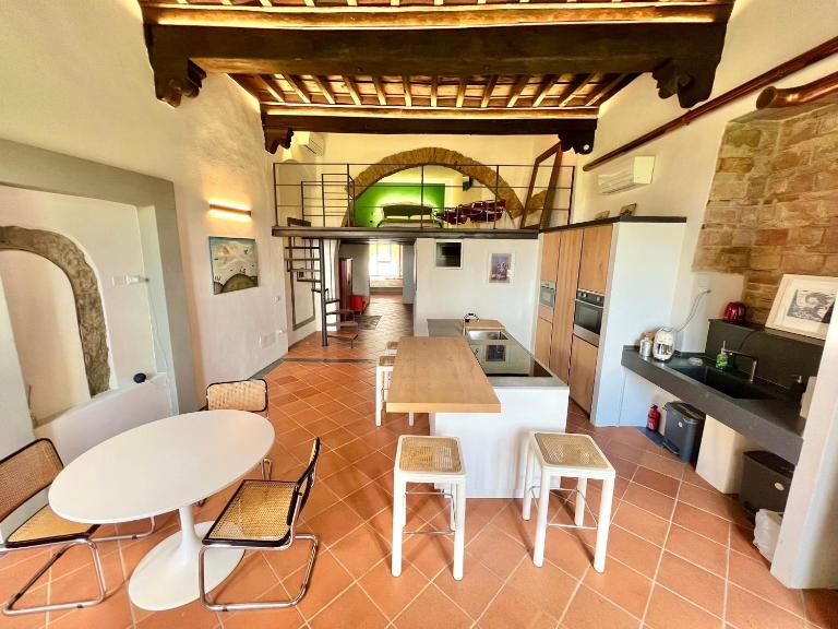 AL 53 Luxury Place in San Miniato - B&B San Miniato
