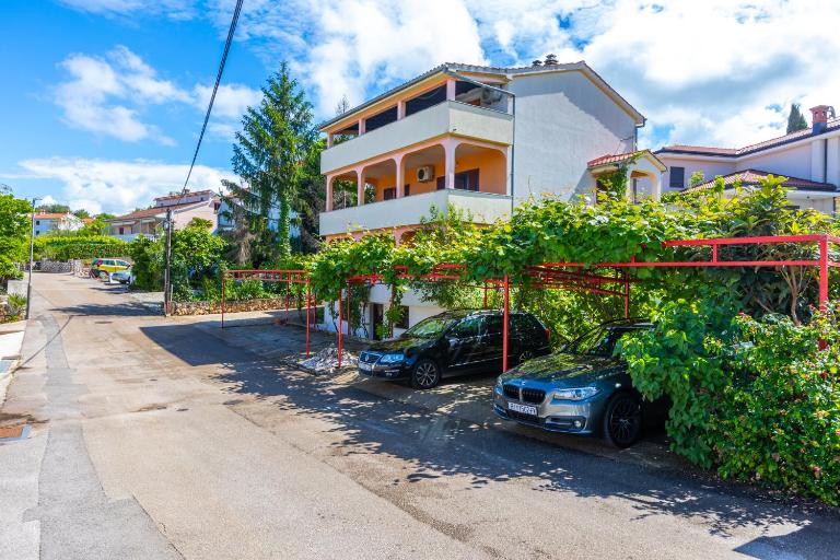 Irena&Dolores Apartments - Chambres d'hôtes Malinska