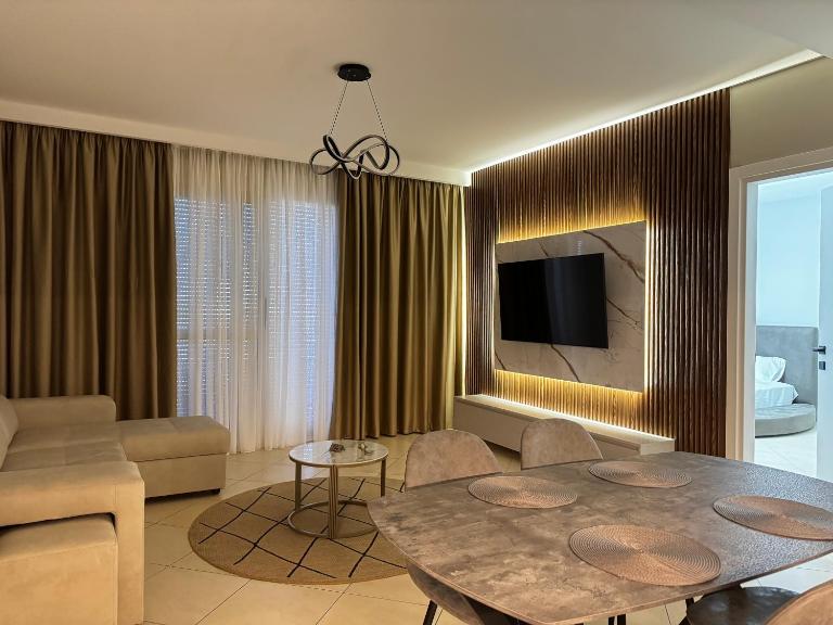 Prive Luxury Apartments - Chambres d'hôtes Vlora