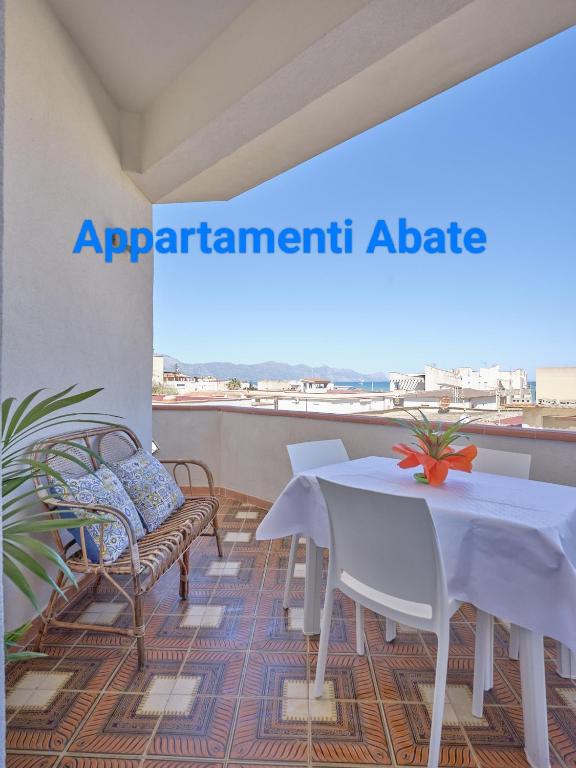 Dune Dorate,Tramonti Infiniti la tua oasi di pace in Dune ! Aprile al Mare in Appartamento con vista panoramica e WiFi Casa Vacanza Vista Mare in Sicilia Relax e Tramonti Unici - B&B Alcamo Marina