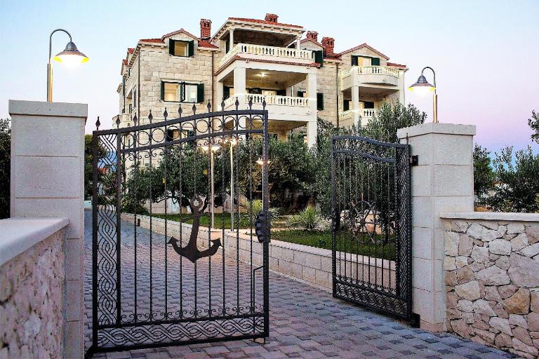 Villa Barbara Sumartin - Ferienwohnung Sumartin