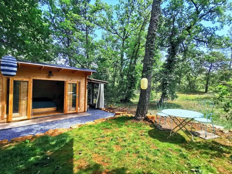 Cabanon dans un écrin de verdure - B&B Callian