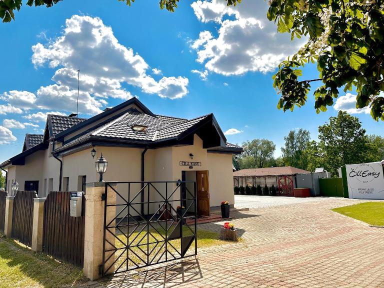 Čill Easy hotel with self check-in - B&B Adazi