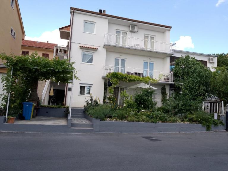 App Antonić Zrinka - B&B Cirquenizza
